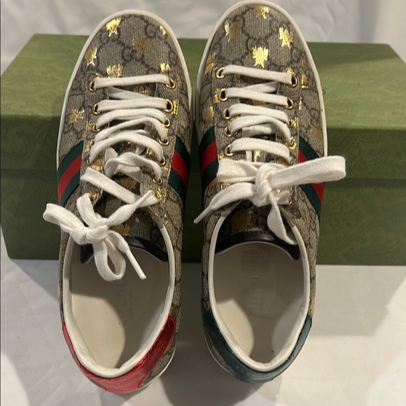 WOMEN'S GUCCI ACE SNEAKER WITH BEES - Picture 2 of 6